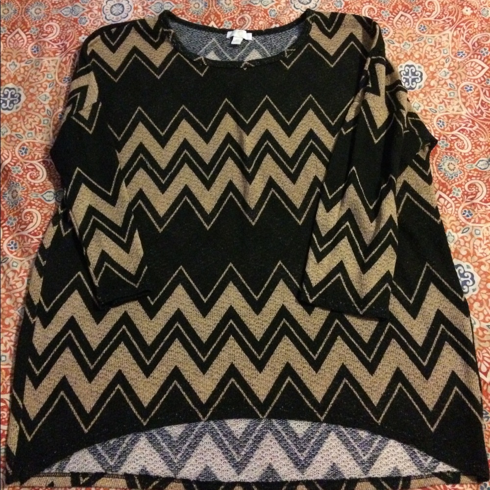 Charming Charlie aztec long sleeve shirt. EUC.